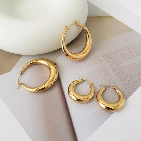Big hoop earrings, chunky gold hoop earrings, thick gold hoop earrings,gold hoop - Picture 4 of 8